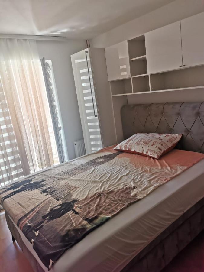 Apartments Ivi Vir Exterior photo